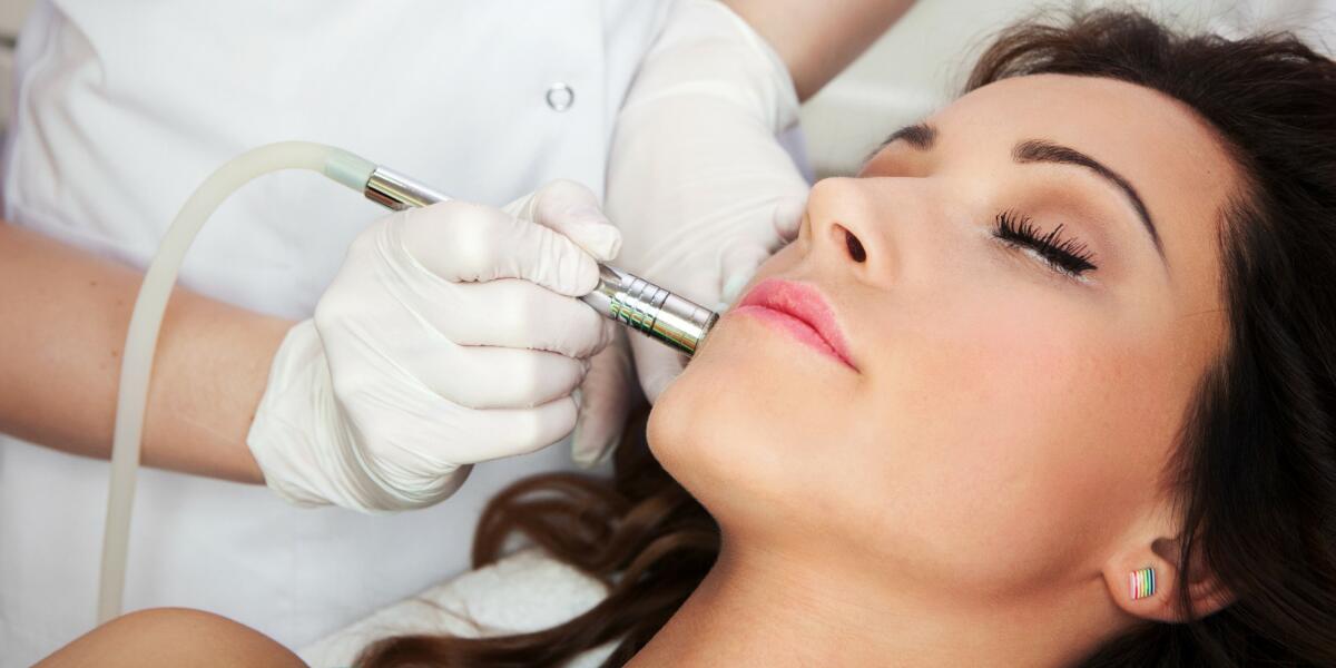 Microdermabrasion in Javea – Rejuvenate Your Skin